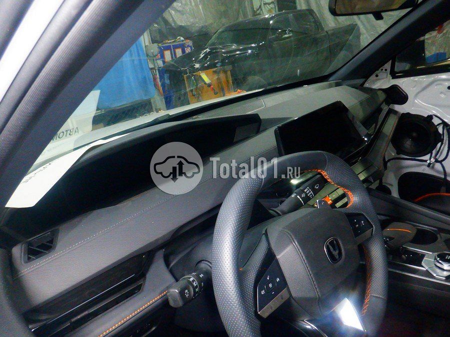 Фото Changan UNI-V 40