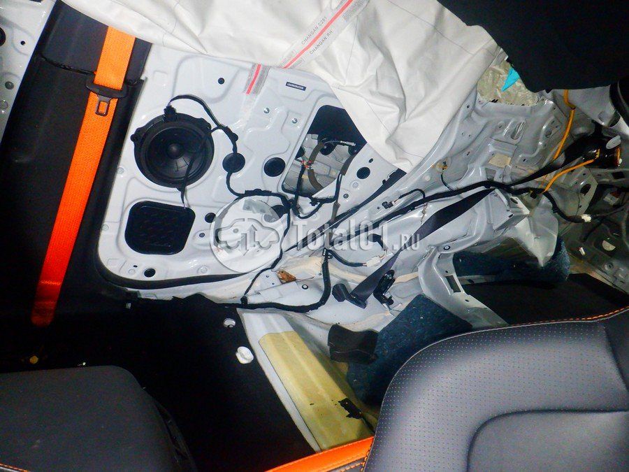 Фото Changan UNI-V 48