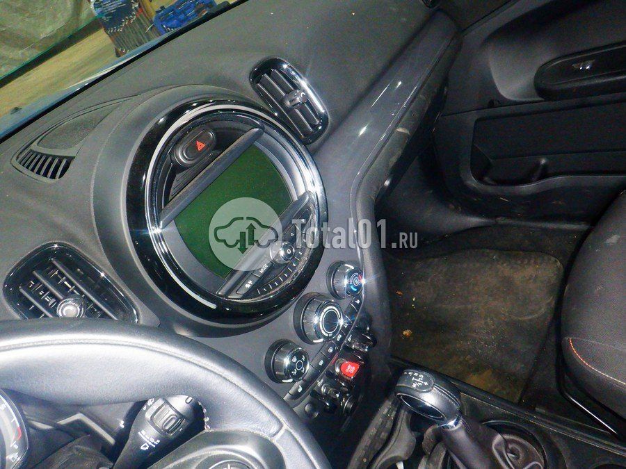 Фото MINI Cooper Countryman 90