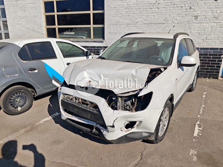 Фото Mitsubishi ASX 14