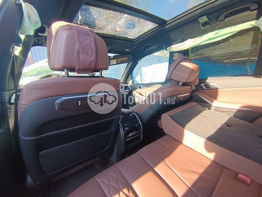 Фото BMW X5 200