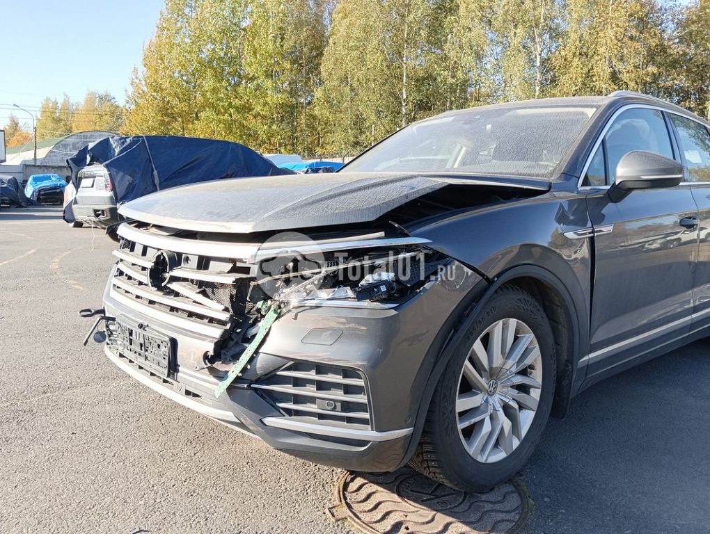 Фото Volkswagen Touareg 28