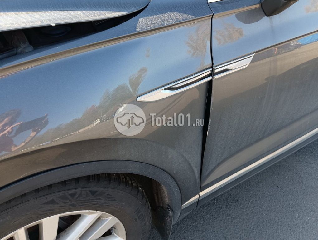 Фото Volkswagen Touareg 36