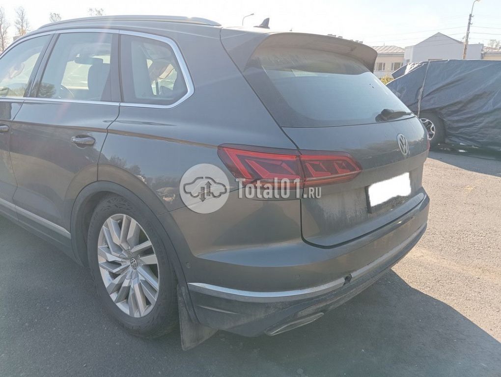 Фото Volkswagen Touareg 44