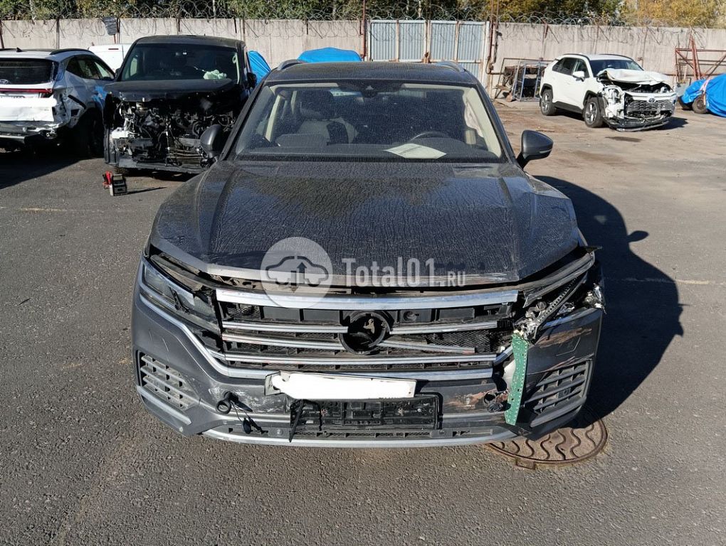 Фото Volkswagen Touareg 46