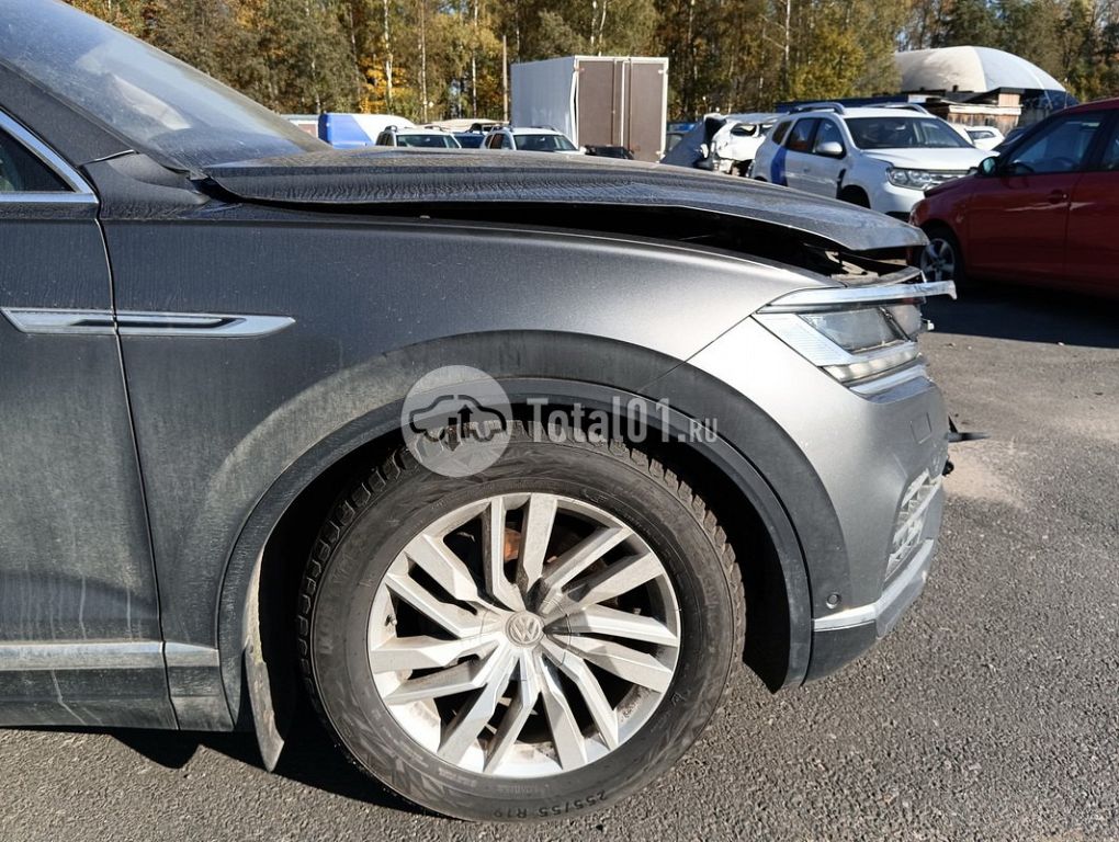 Фото Volkswagen Touareg 60