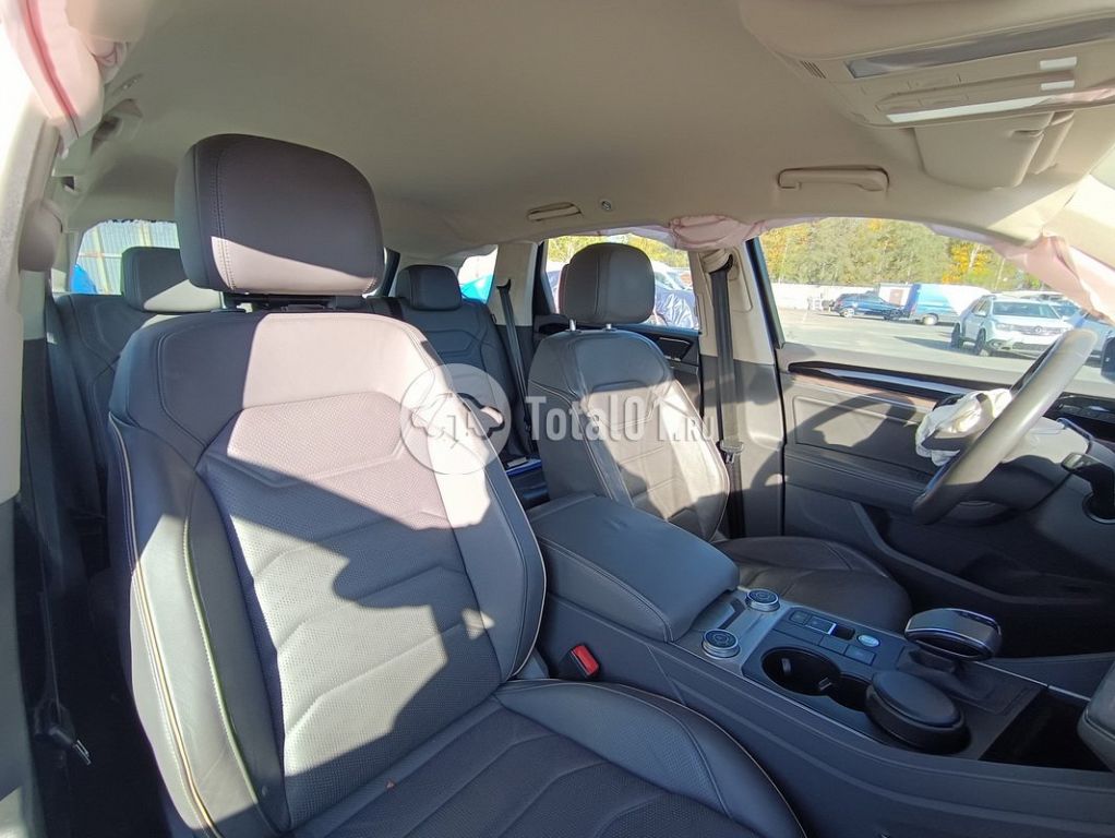 Фото Volkswagen Touareg 152