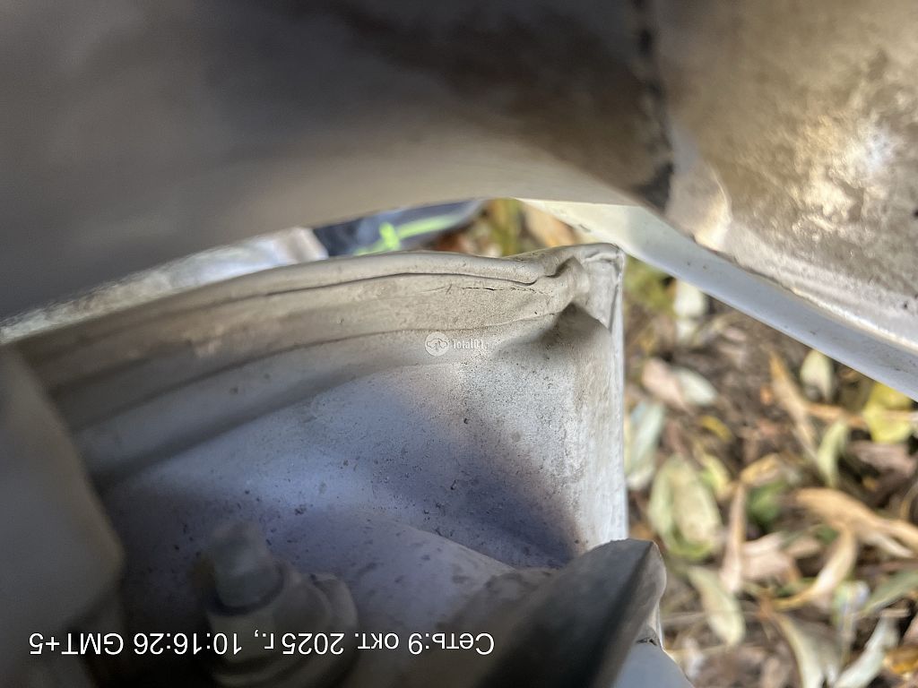 Фото Nissan Primera 180