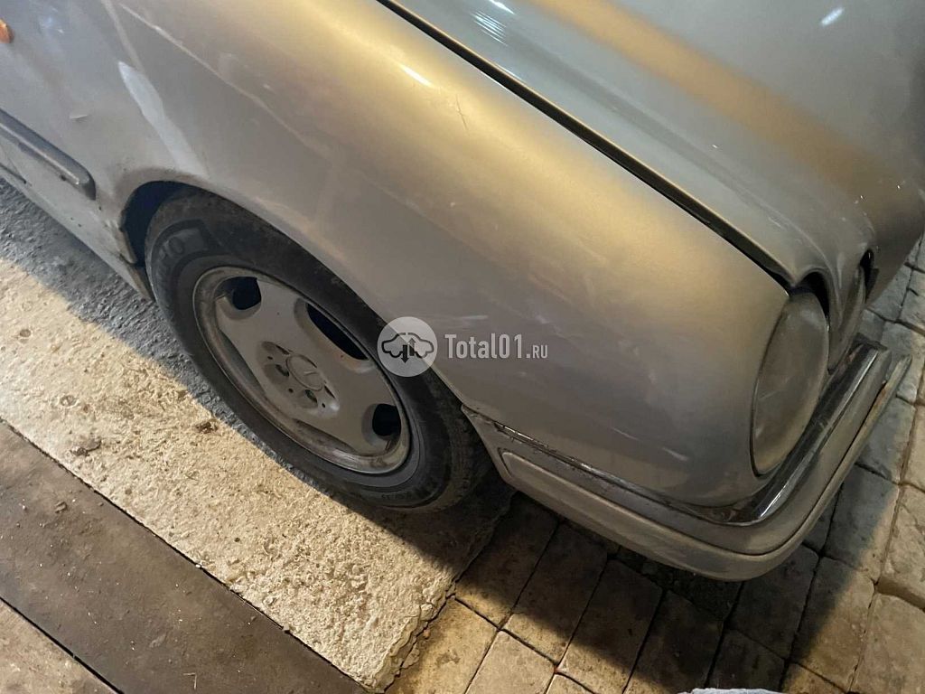 Фото Mercedes-Benz E-класс 20