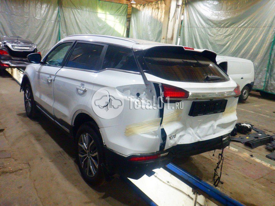 Фото Belgee X70 10