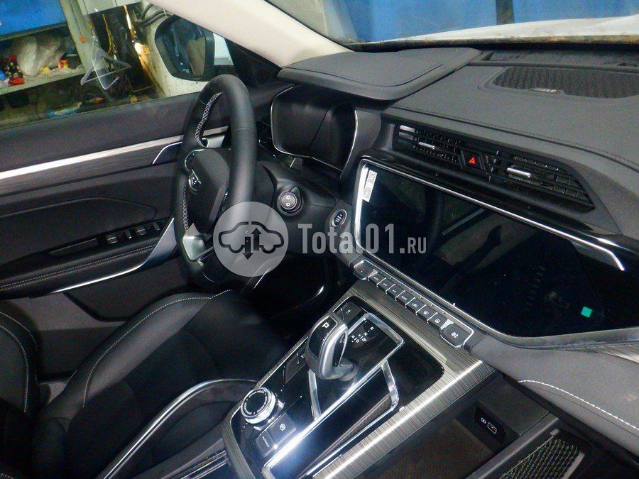 Фото Belgee X70 34