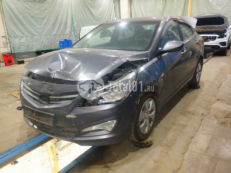 Фото Hyundai Solaris 6