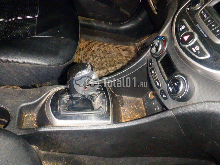 Фото Hyundai Solaris 38