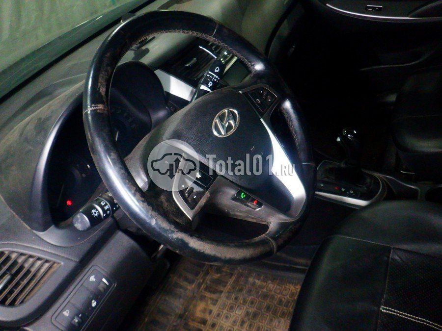 Фото Hyundai Solaris 82