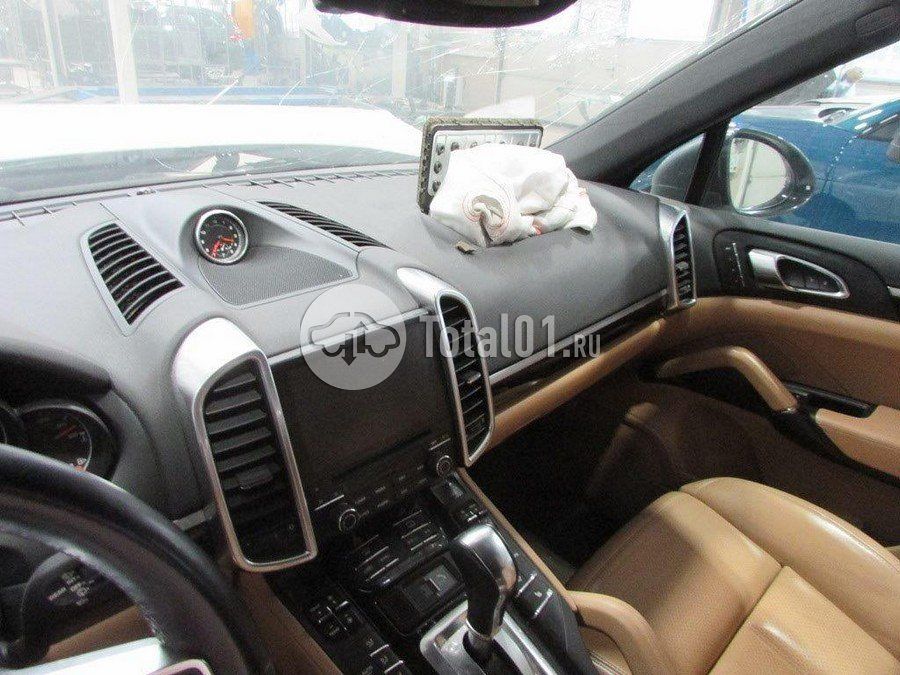 Фото Porsche Cayenne 170