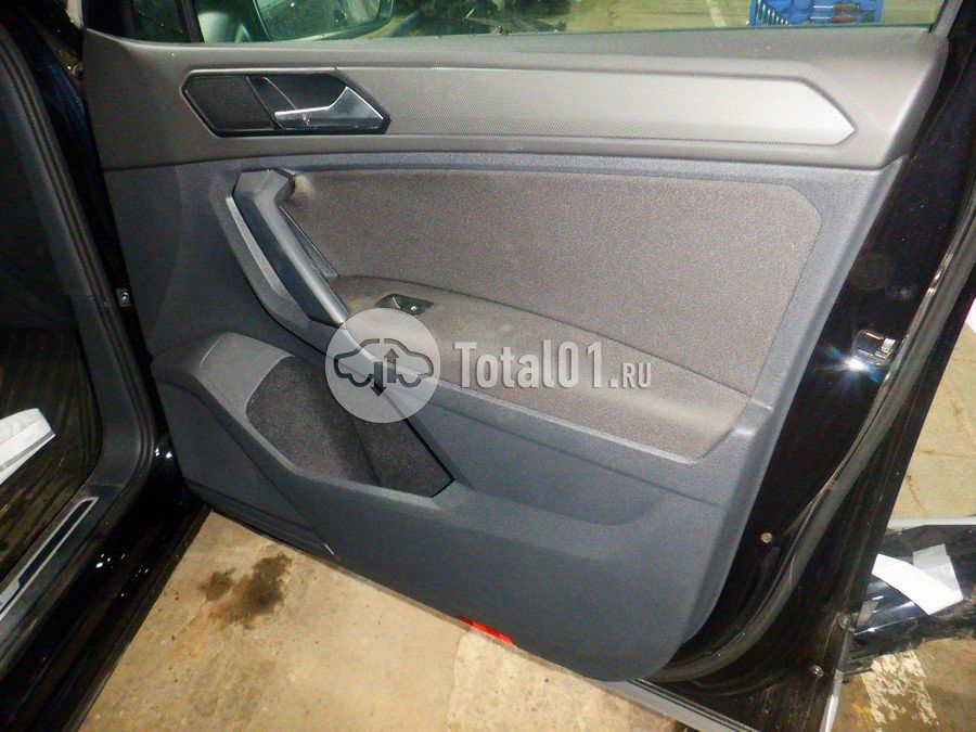 Фото Volkswagen Tiguan 20