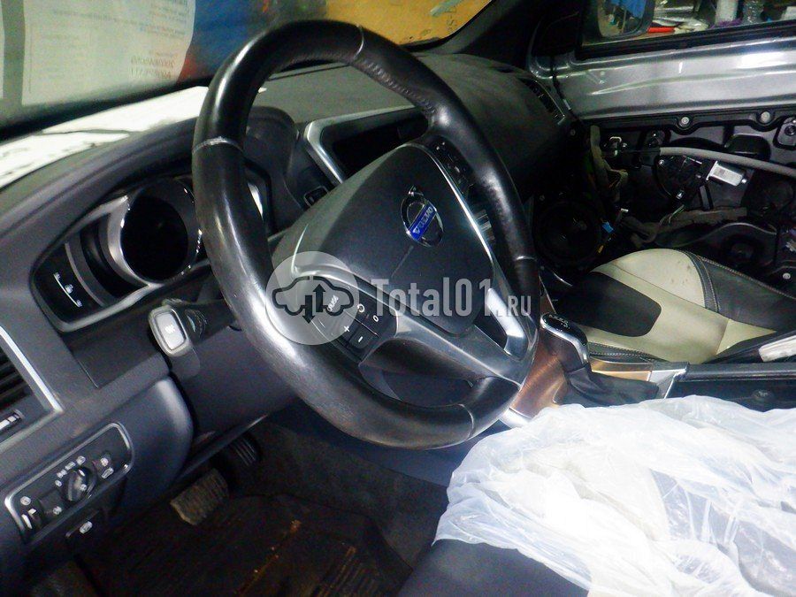 Фото Volvo XC60 88