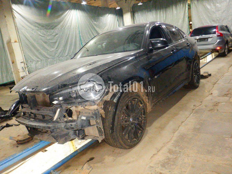 Фото BMW X6 M 8
