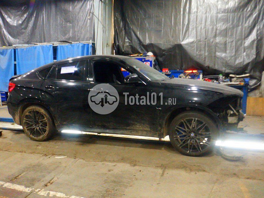Фото BMW X6 M 10