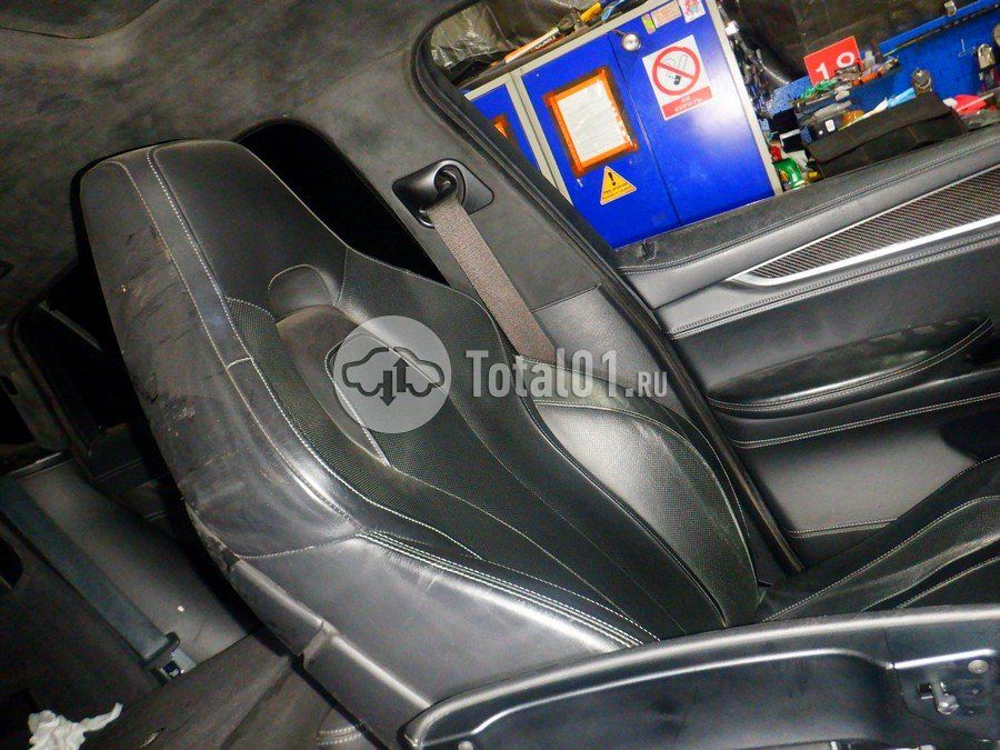 Фото BMW X6 M 50