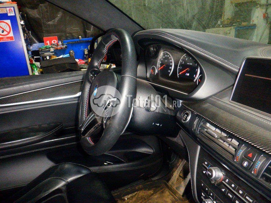 Фото BMW X6 M 52