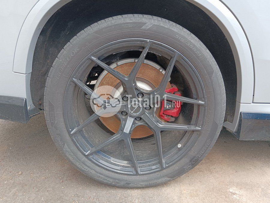 Фото BMW X5 8