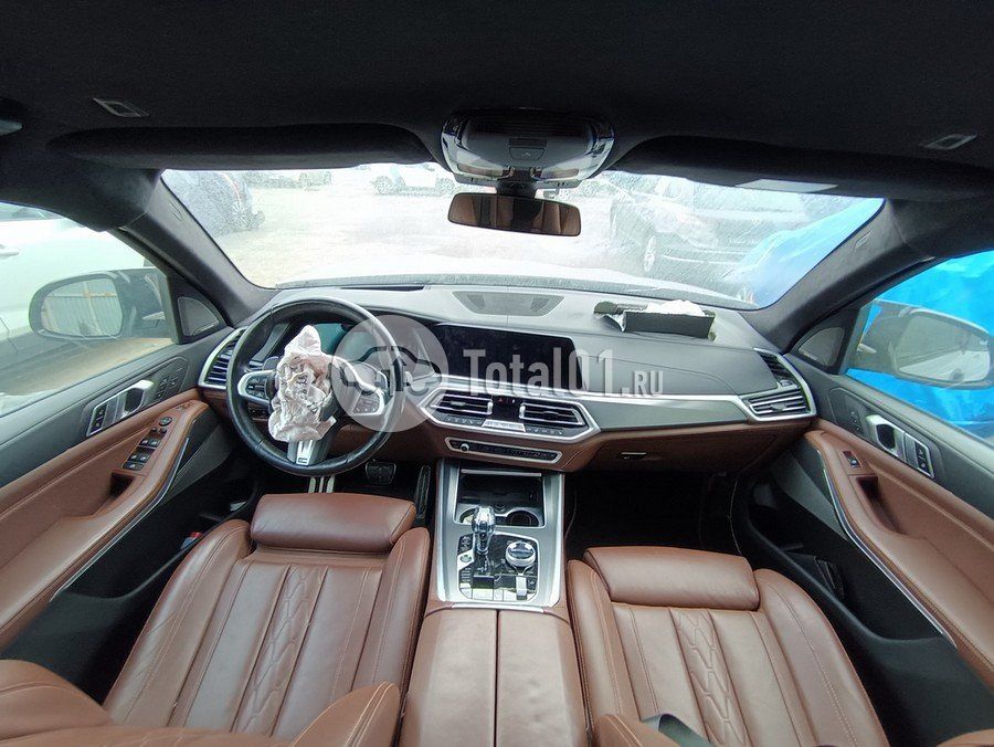 Фото BMW X5 200