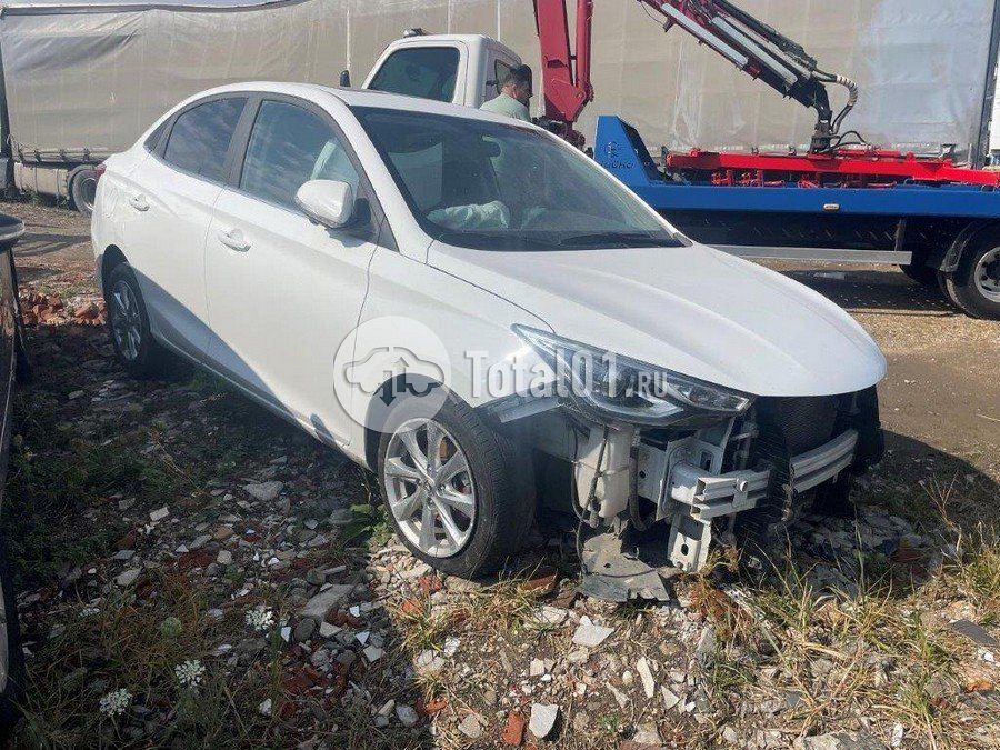 Фото Changan Alsvin 2