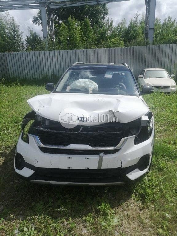 Фото KIA KX3 4