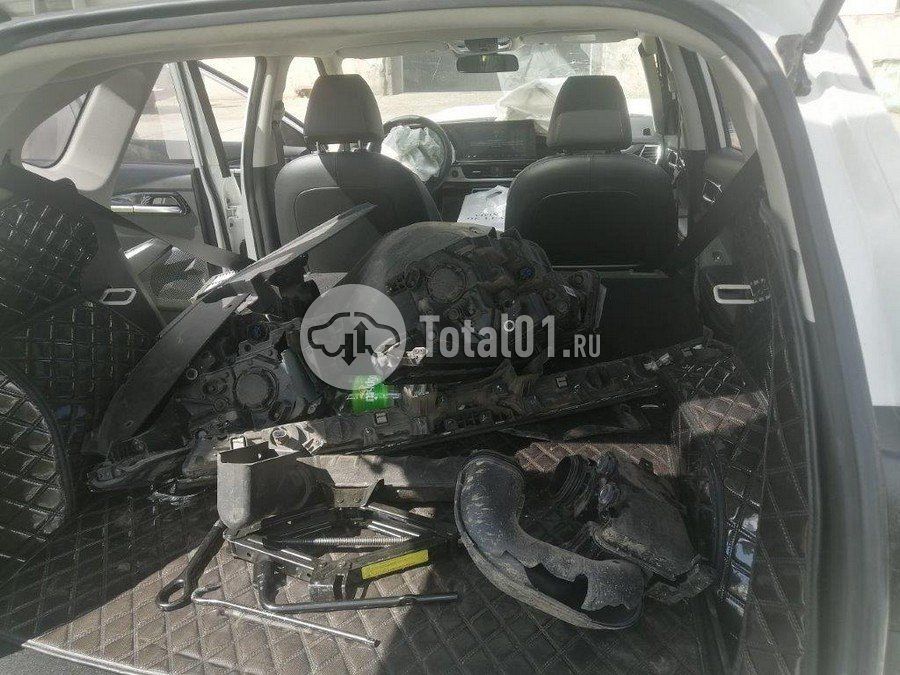Фото KIA KX3 30