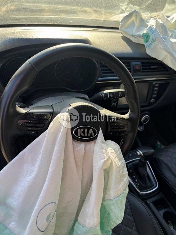 Фото KIA Rio 42