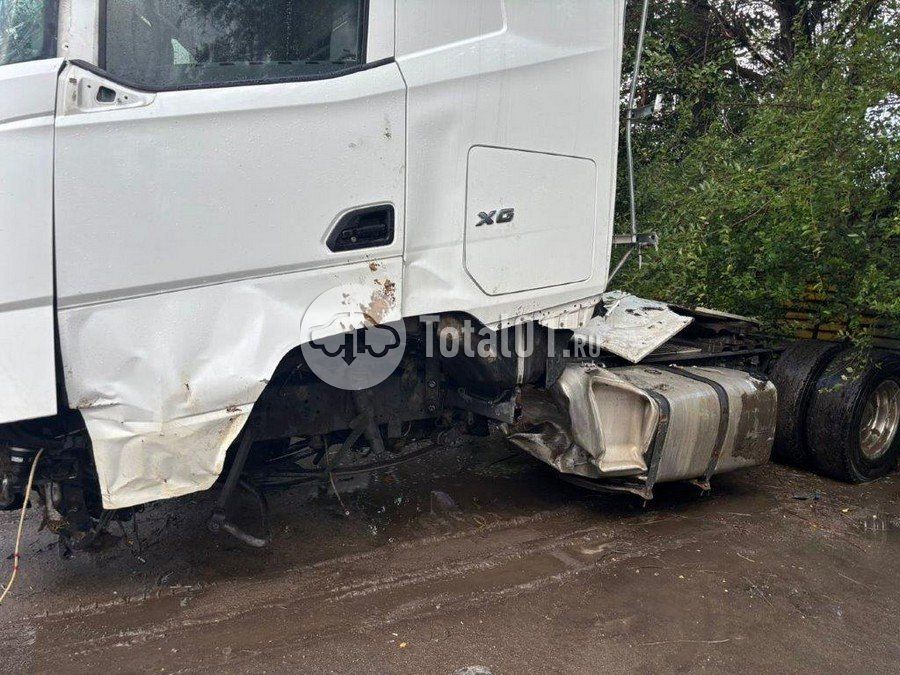 Фото DAF XG 32