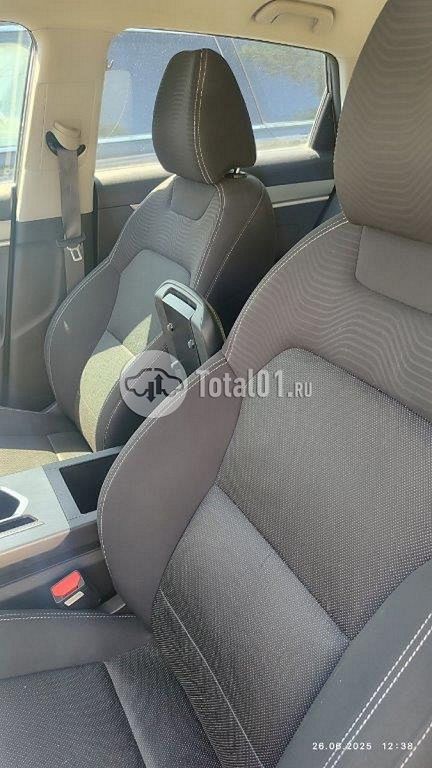 Фото Geely Coolray 16