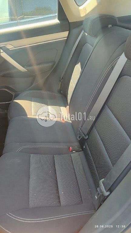 Фото Geely Coolray 24