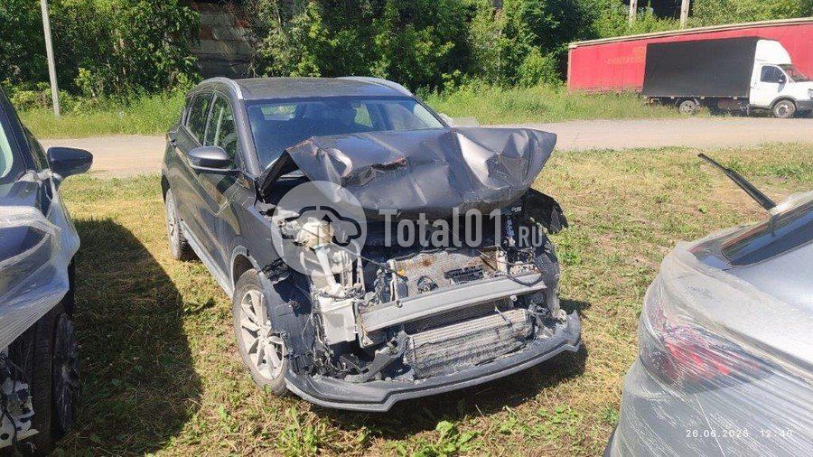 Фото Geely Coolray 44