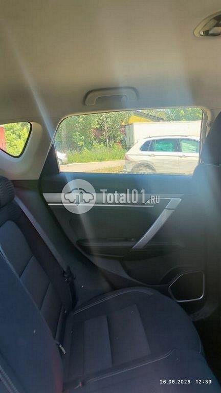 Фото Geely Coolray 72