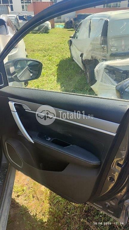 Фото Geely Coolray 76