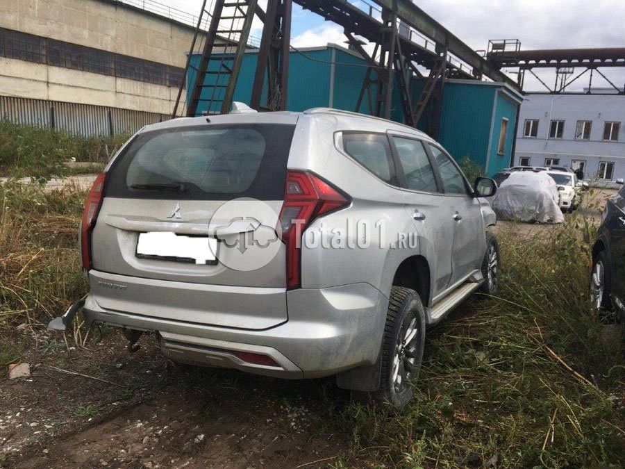 Фото Mitsubishi Pajero Sport 142