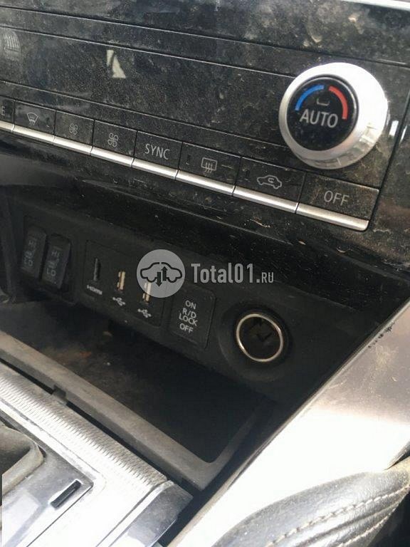 Фото Mitsubishi Pajero Sport 160