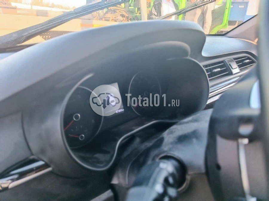 Фото KIA Rio 78