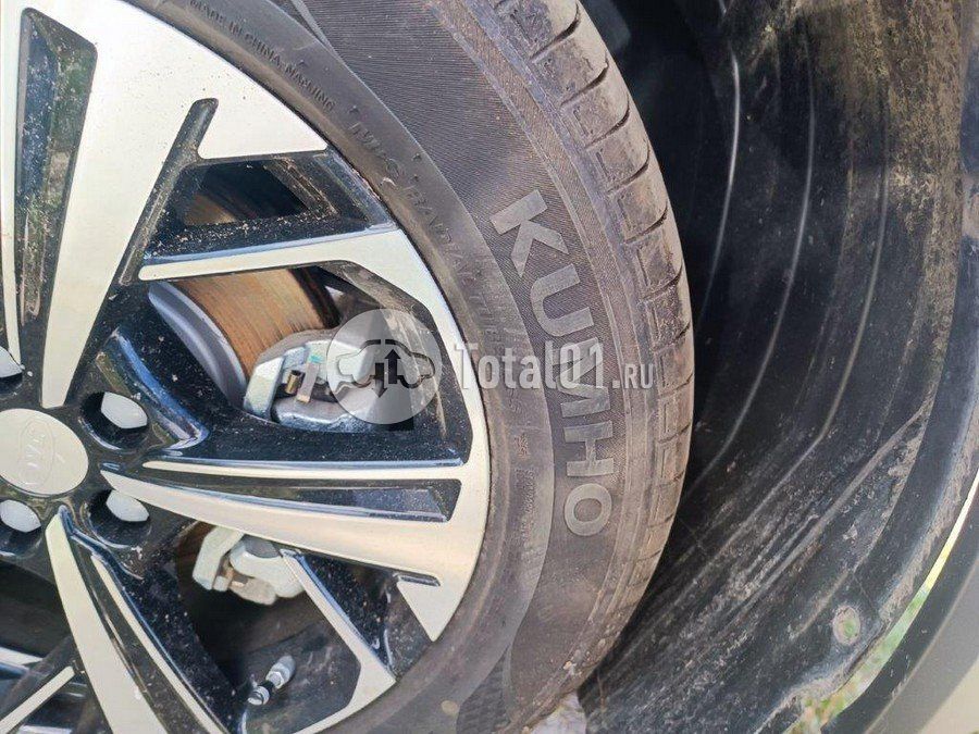 Фото JAC JS6 10