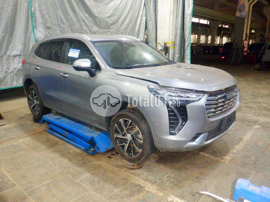 Фото Haval Jolion 8