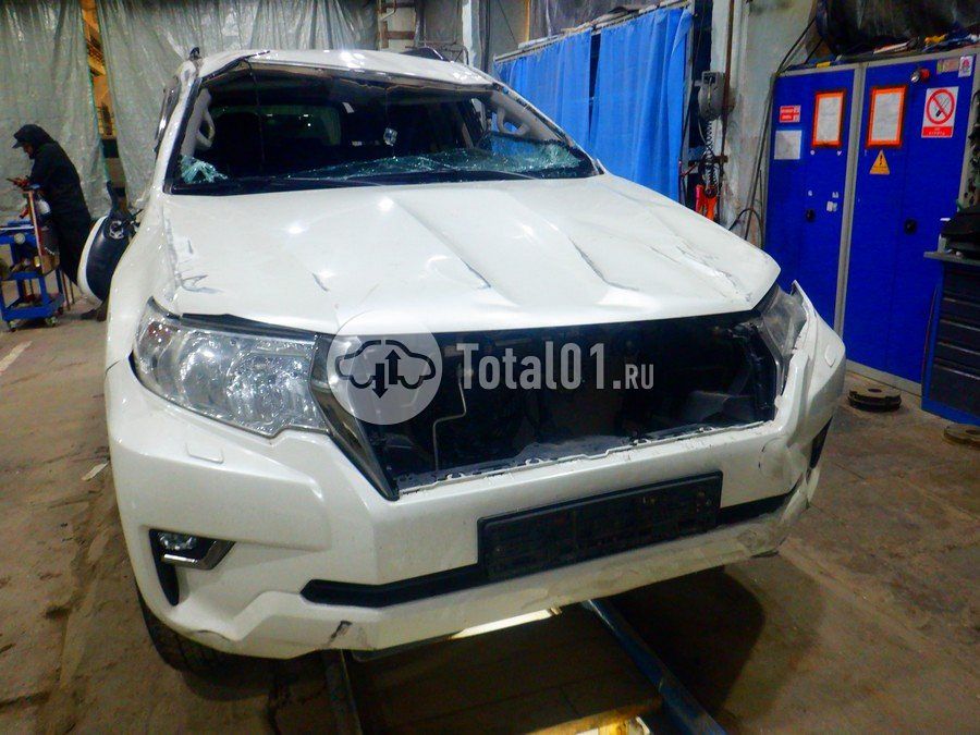 Фото Toyota Land Cruiser Prado 4