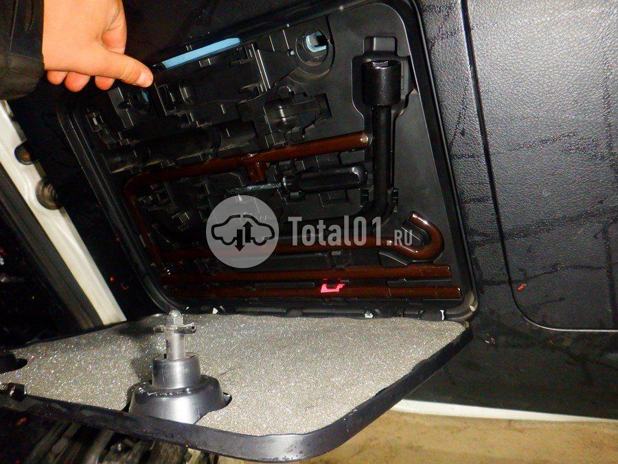 Фото Toyota Land Cruiser Prado 114