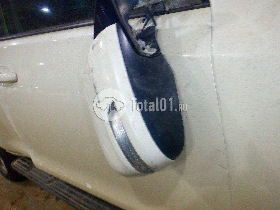 Фото Toyota Land Cruiser Prado 136