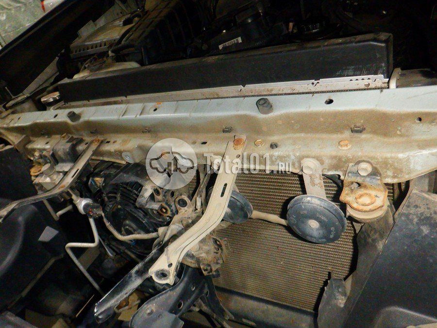 Фото Toyota Land Cruiser Prado 322