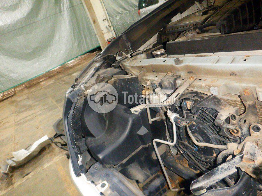Фото Toyota Land Cruiser Prado 326