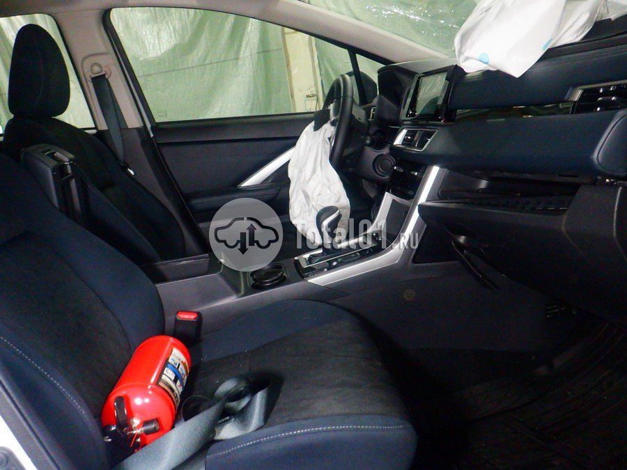 Фото Mitsubishi Xpander 24