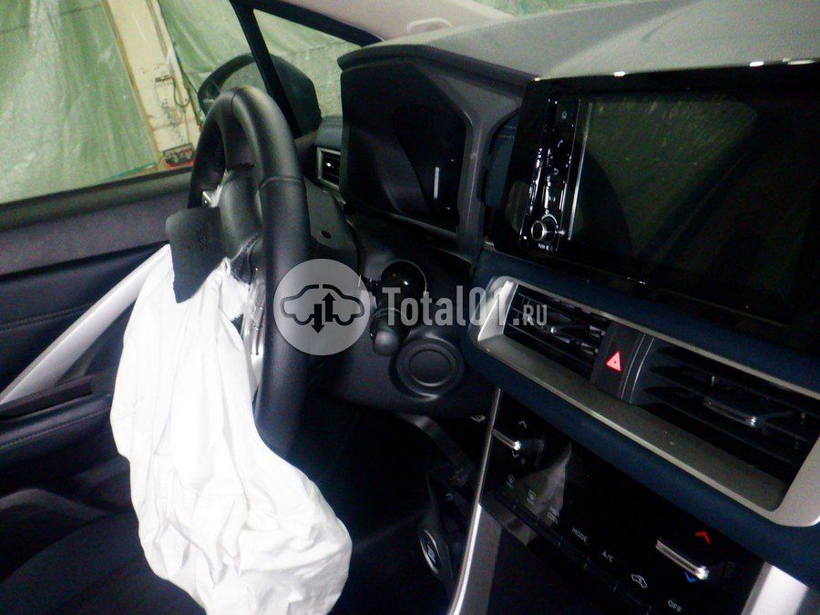 Фото Mitsubishi Xpander 44
