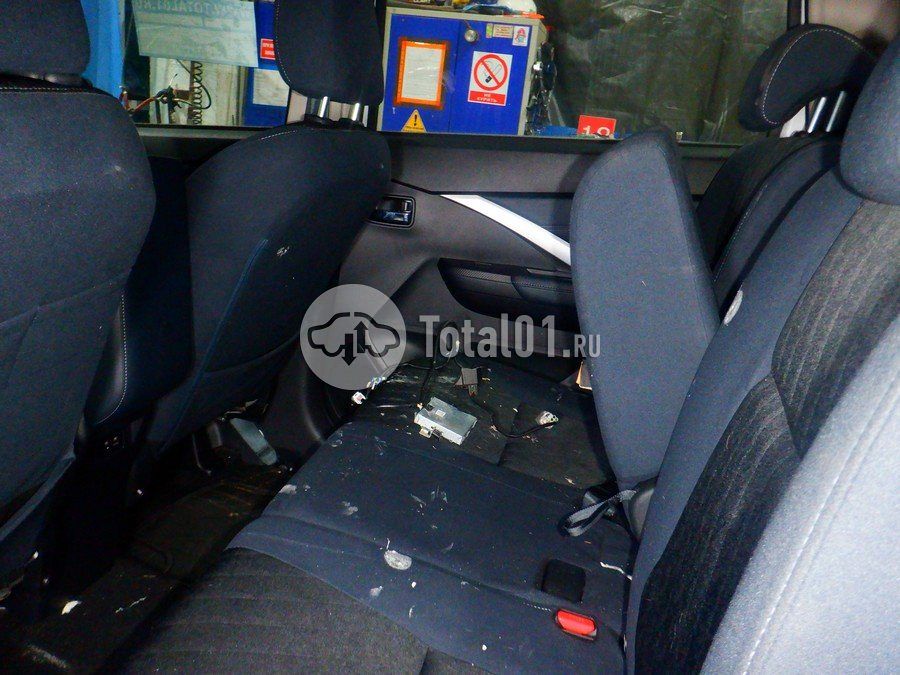 Фото Mitsubishi Xpander 102